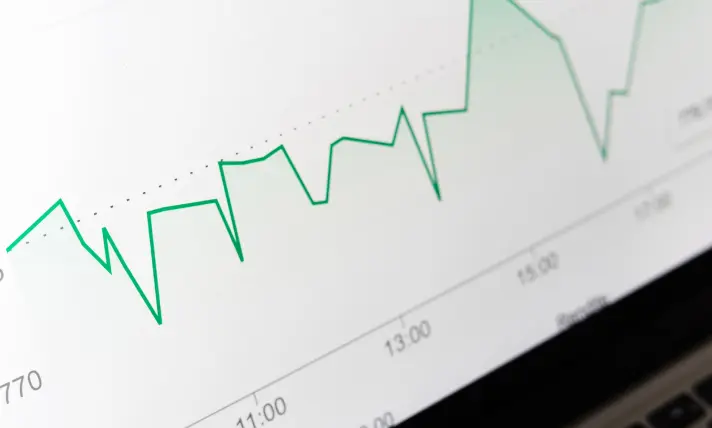 credit score vs alternative data  difference